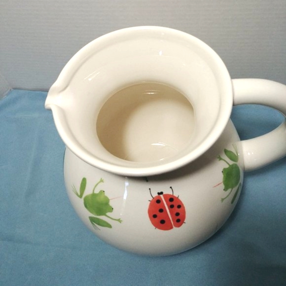 HUG BUG Large Ceramic Ball Pitcher RARE - Picture 5 of 11